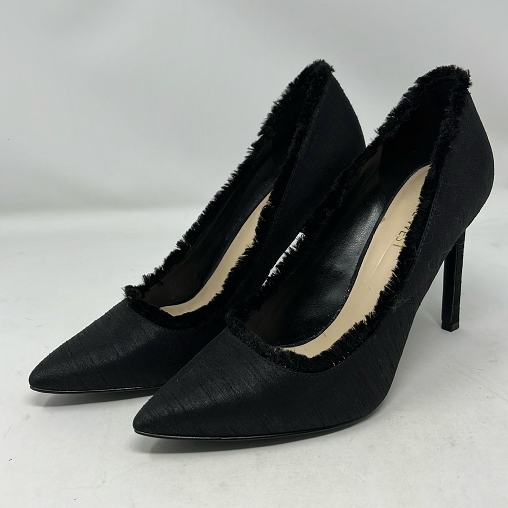 NINE WEST THAYER HEELS FABRIC AND FRINGE SIZE 7.5